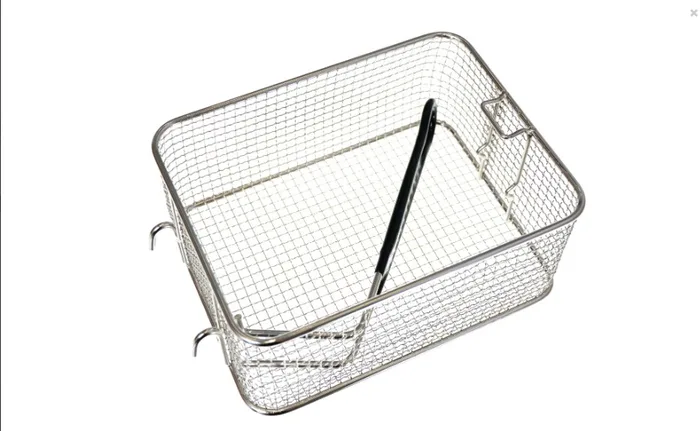 Fryer basket for 205853 6L